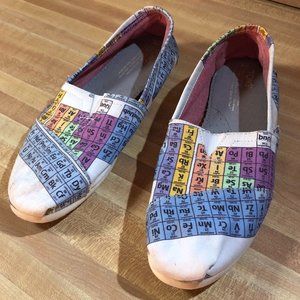 Toms periodic table shoes size 9